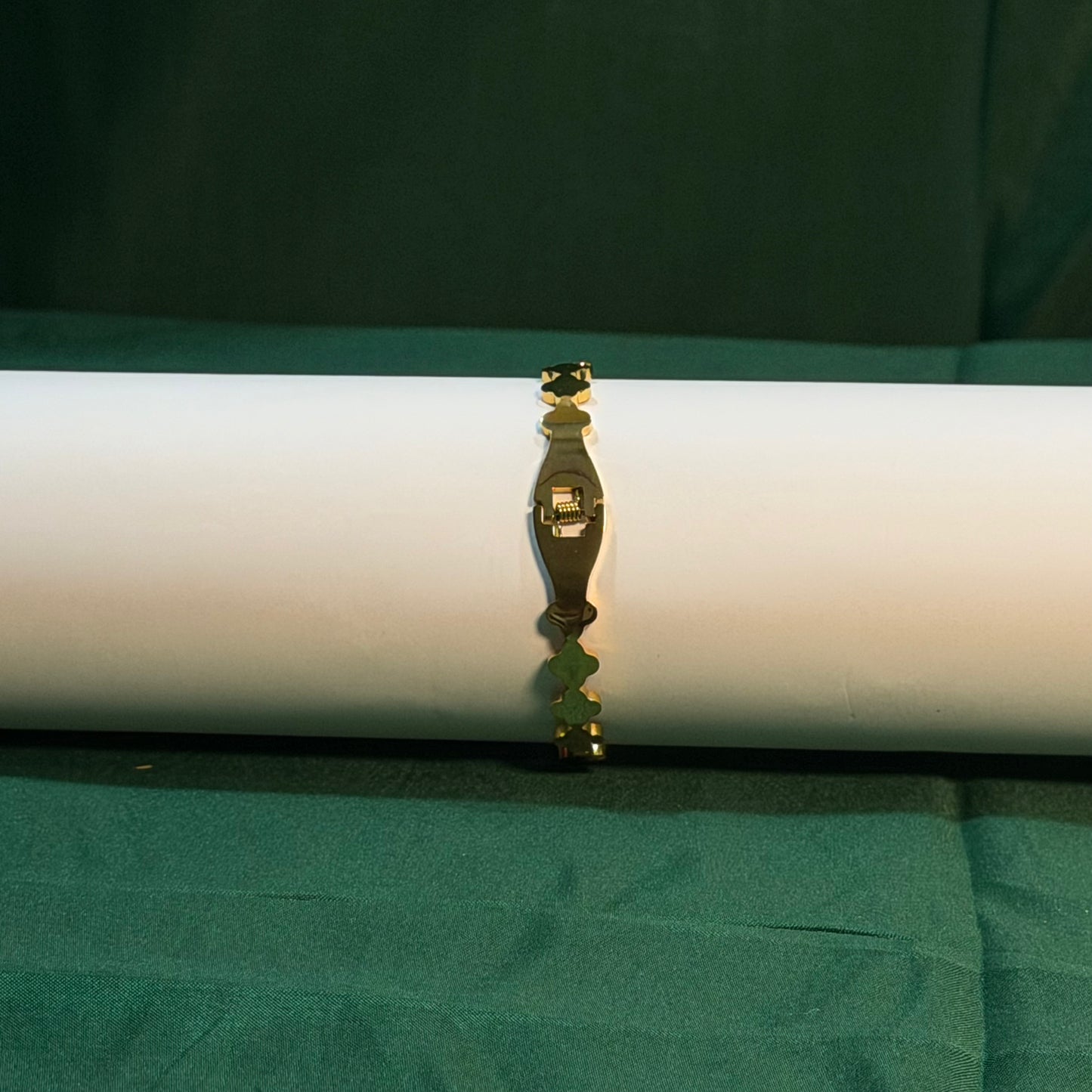 Golden Clover Elegance Bracelet