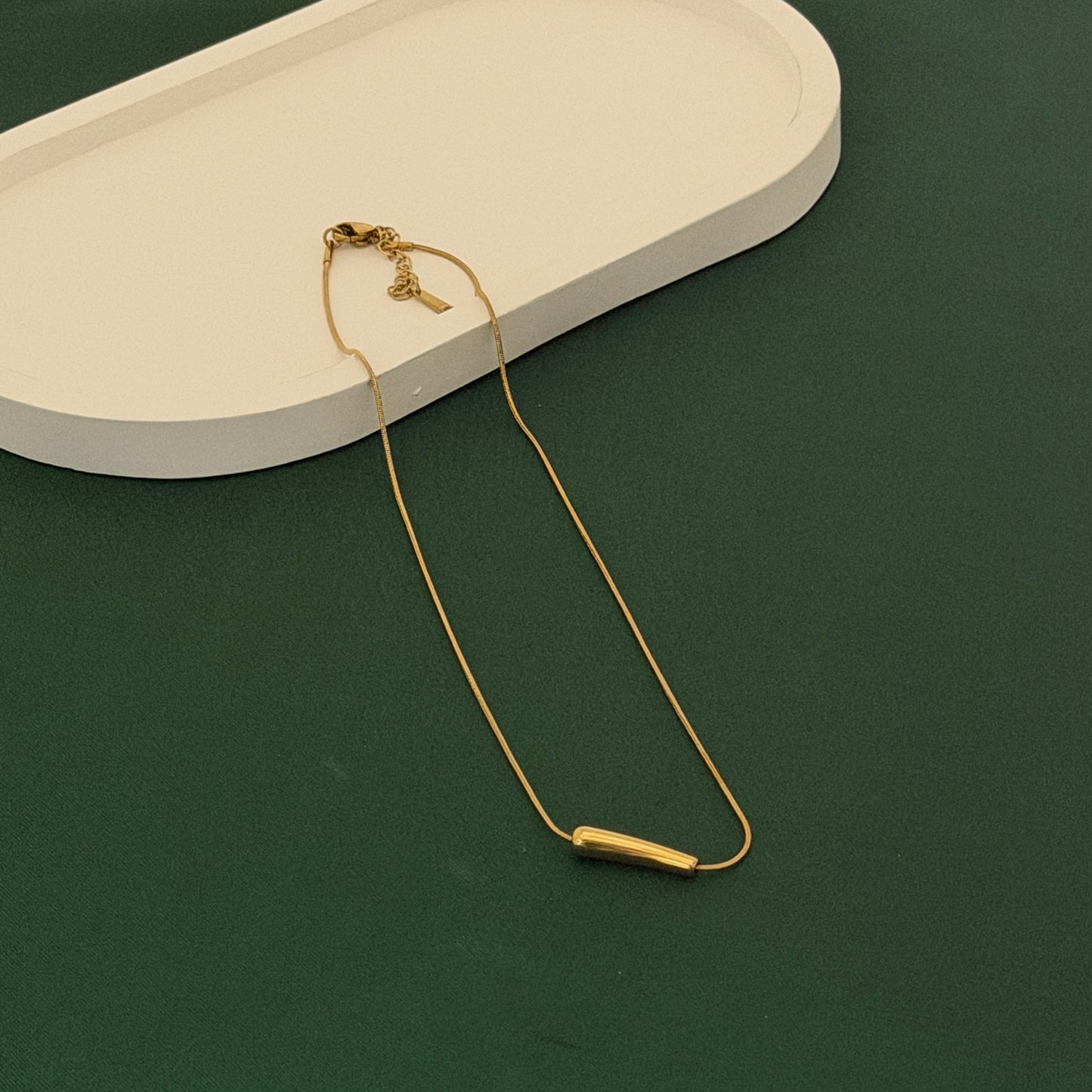 Golden Sleek Bar Minimalist Pendant Necklace