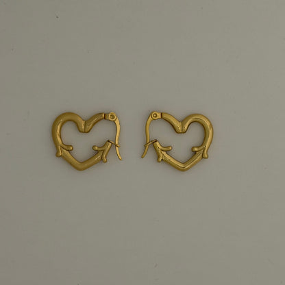 Aura Curve Mini Hoops