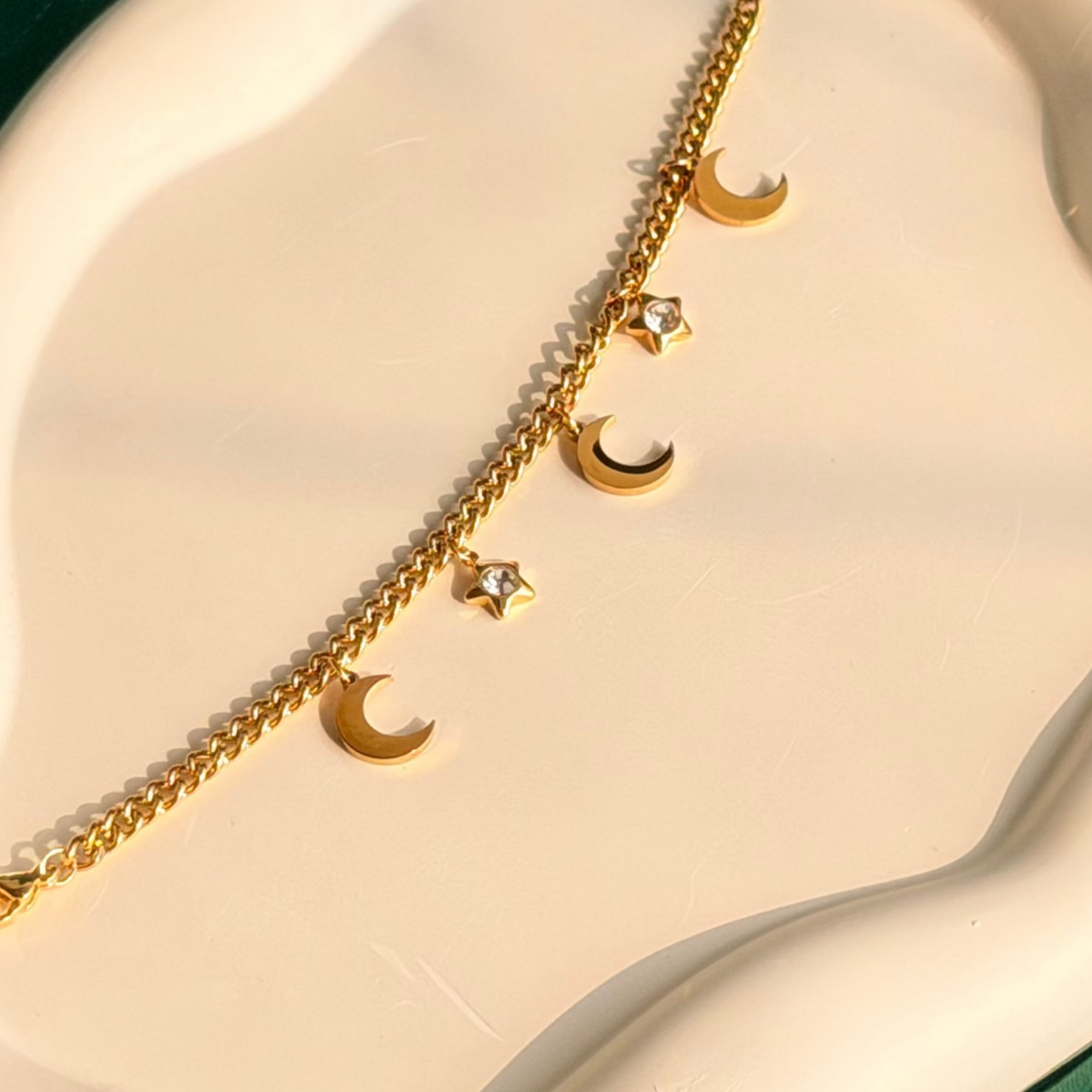 Moon Kiss Star Bracelet