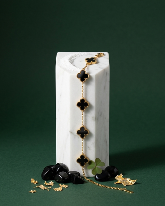 Noir Clover Elegance Bracelet