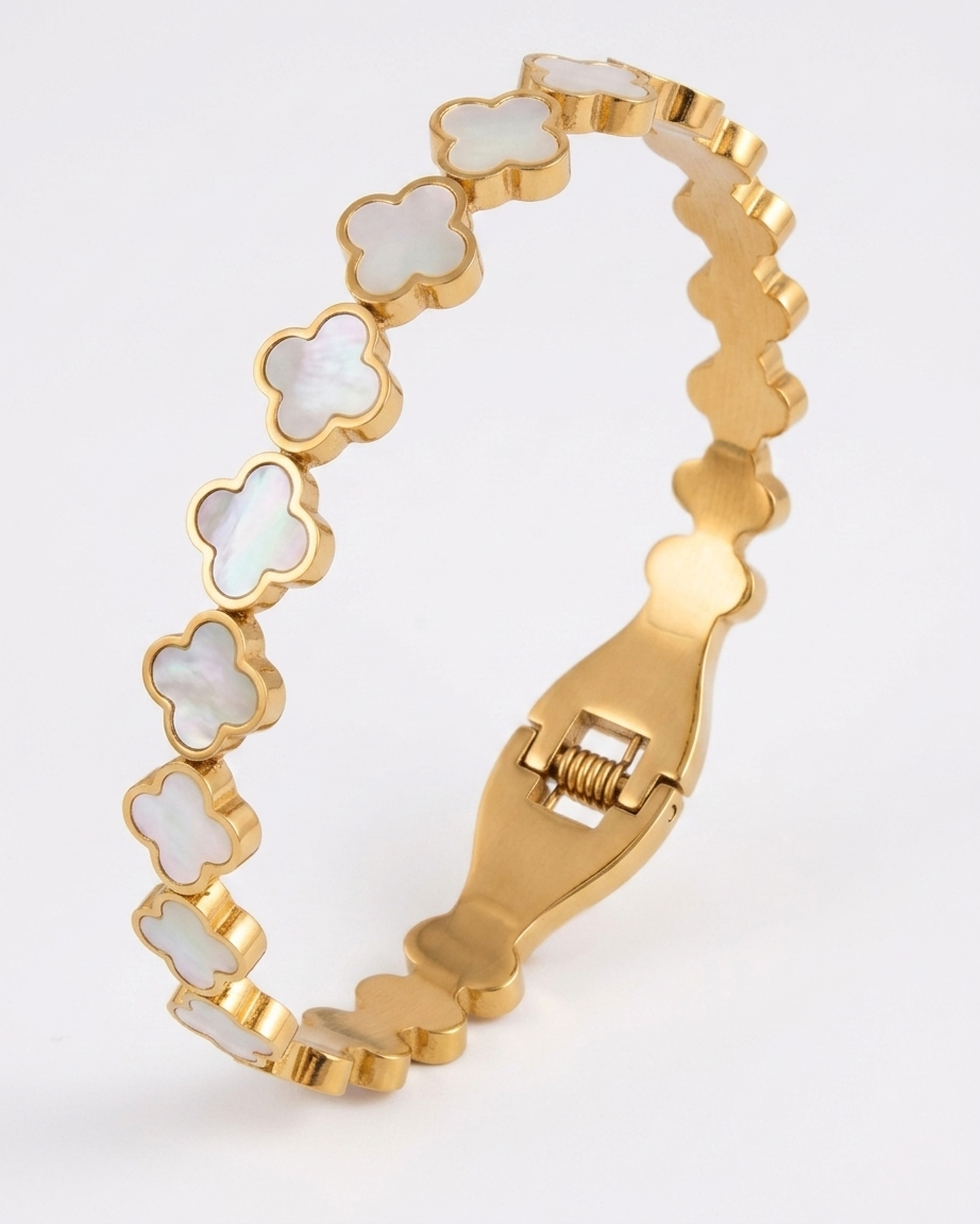 Golden Clover Elegance Bracelet