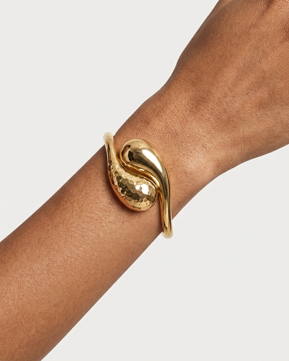Sculpted Glow Cuff