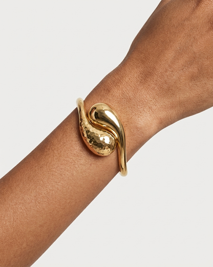 Sculpted Glow Cuff