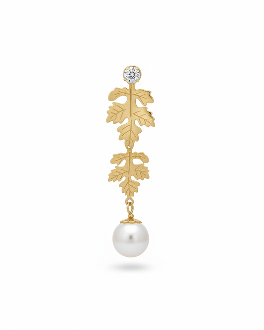 Lunaria Pearl Leaf Earring